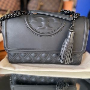 FLEMING MATTE CONVERTIBLE SHOULDER BAG